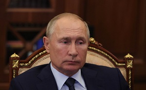 Путин поручил проверить соблюдение законов о безопасном обращении с отходами