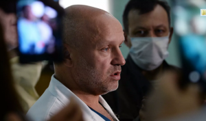 Заместитель главврача лечившей Навального омской больницы решил уволиться