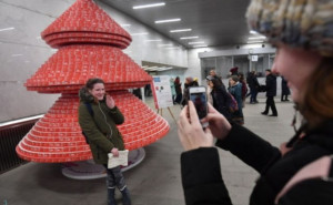 Мэр Собянин снова удивил: В Новый год сидите дома, но метро будет бесплатным