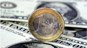 Хватит это терпеть: Евросоюз отказывается от доллара