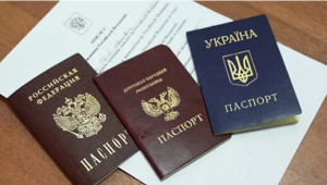 Более 600 тысяч жителей Донбасса стали гражданами России, заявил депутат