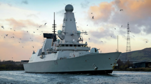 ВМС Великобритании продолжат заходить в "территориальные воды Украины"
