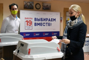 Памфилова: явка на парламентских выборах в РФ в первый день голосования уже превысила 9%