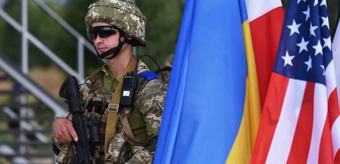 МИД РФ: Россия призывает Запад прекратить накачивать Украину оружием