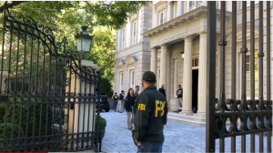 NBC: ФБР проводит обыск в доме Дерипаски в Вашингтоне