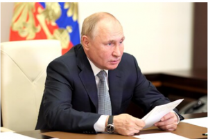 Президент Путин 20 октября обсудит с кабмином нерабочие дни и меры против COVID-19