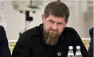 Глава Чечни Рамзан Кадыров призвал казахский народ не разрушать государство и сравнил события в Казахстане со сценарием начала военных кампаний в Чечне