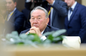 Назарбаев лишился одного из последних постов