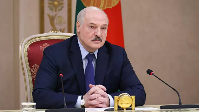 Лукашенко пригрозил ответить, если Украина начнет войну против Донбасса