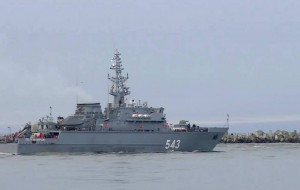 После обнаружения подлодки США фрегат ВМФ России использовал гидроакустическую станцию