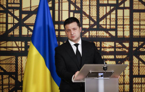 Зеленский заявил о "возможном решении" проблемы с признанием территории Крыма, ДНР и ЛНР