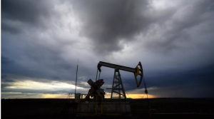 Источник рассказал, сколько сейчас стоит российская нефть Стоимость российской нефти Urals в Европе колеблется около 80 долларов за баррель