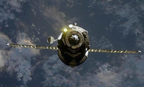 Действия США ведут к милитаризации космоса, заявили в МИД РФ