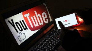 Роскомнадзор обвинил YouTube в регулярной цензуре российских СМИ